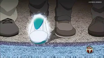 Qual é o nome da escola onde Endo de Inazuma Eleven Super Onze e seus amigos estudam?
