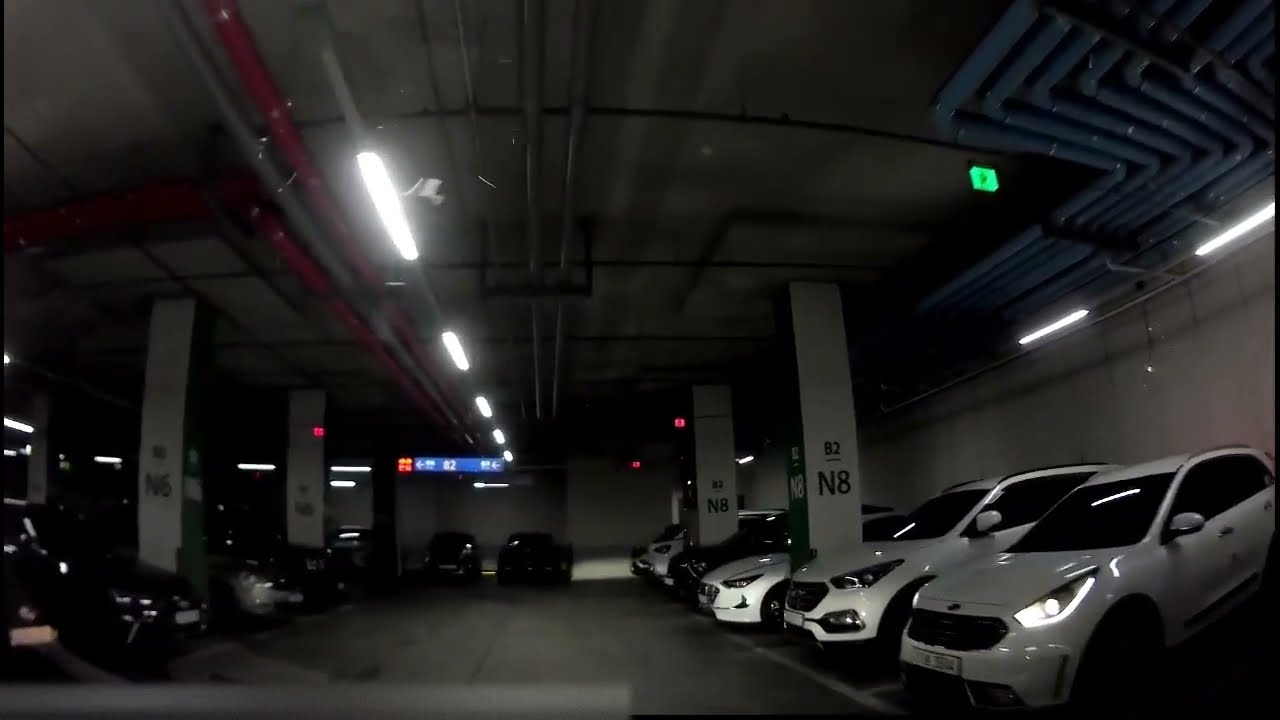 연세대학교 Yonsei Univ. 신촌캠퍼스 정문 in and out 백양로 지하주차장 B2