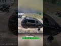 ¡Policía persigue a ladrones de autos vestidos de rojo en Brasil! #shorts
