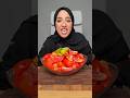 تحدي اكل 2 كيلو طماطم رنا مطر تحدي اكل طماطم