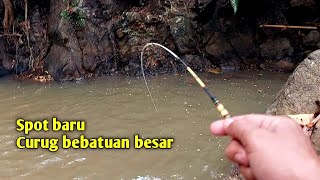 Mancing Ikan Wader di Sungai Kecil Sambaran Ganas-ganas