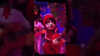 New! COCO in Mickey’s Philharmagic | MIGUEL | Un Poco Loco | Disney World #shorts
