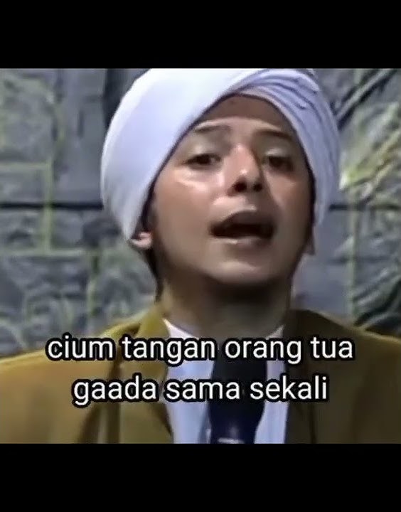 Berkah mencium tangan orang tua