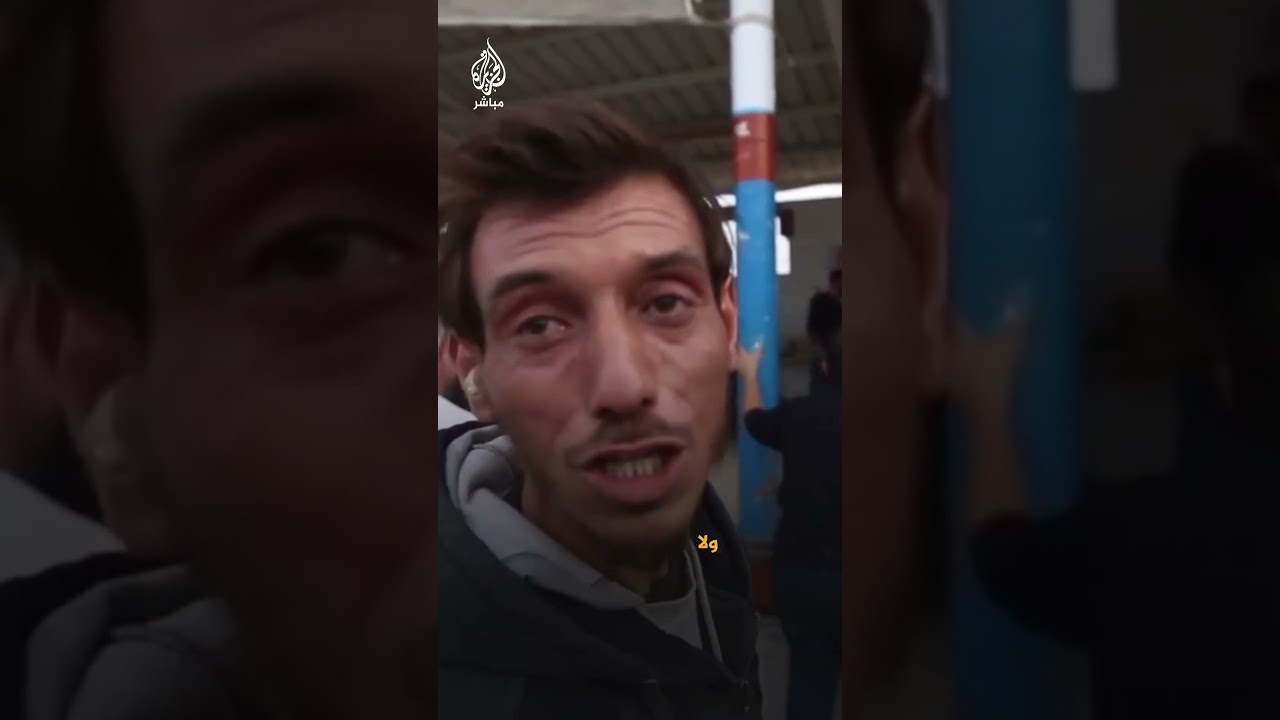 "كنت بنام بجوعي".. مقطع مؤثر لفلسطيني عقب تعبئته أنبوبة غاز بعد انقطاع نحو شهرين