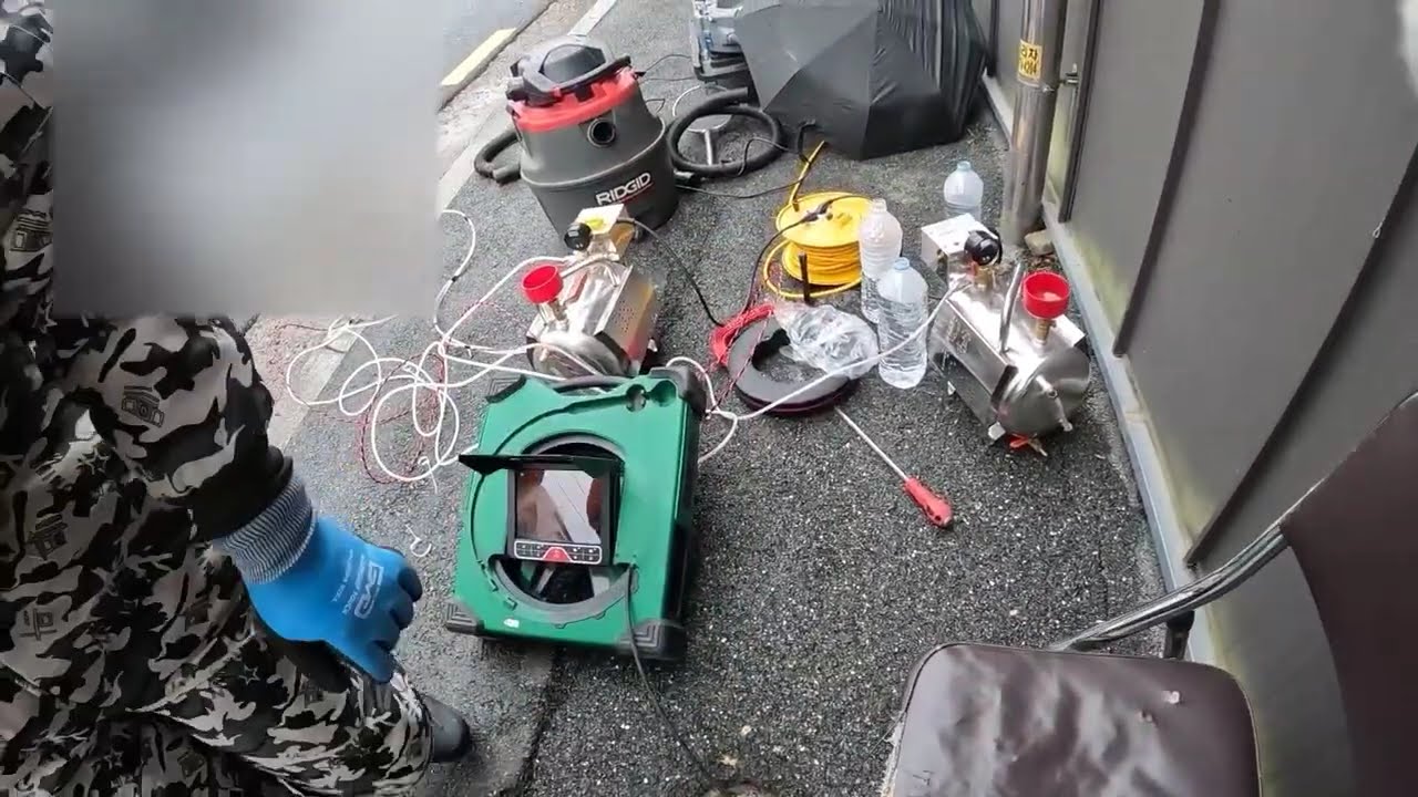 강추위 겨울 한파 얼어 붙은 배관 녹이는 해빙 고압세척 배관막힘 녹이고 시원하게 뚫음 (구리시편)