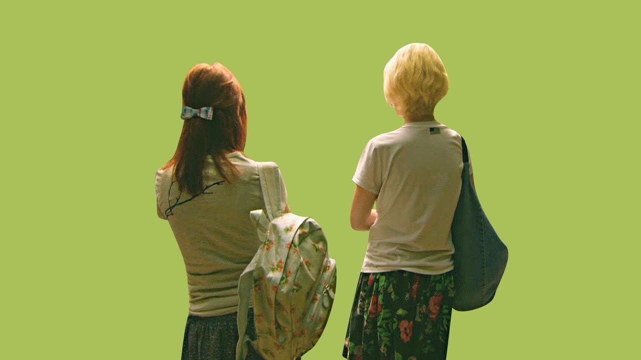 Naomi & Emily | Play Out