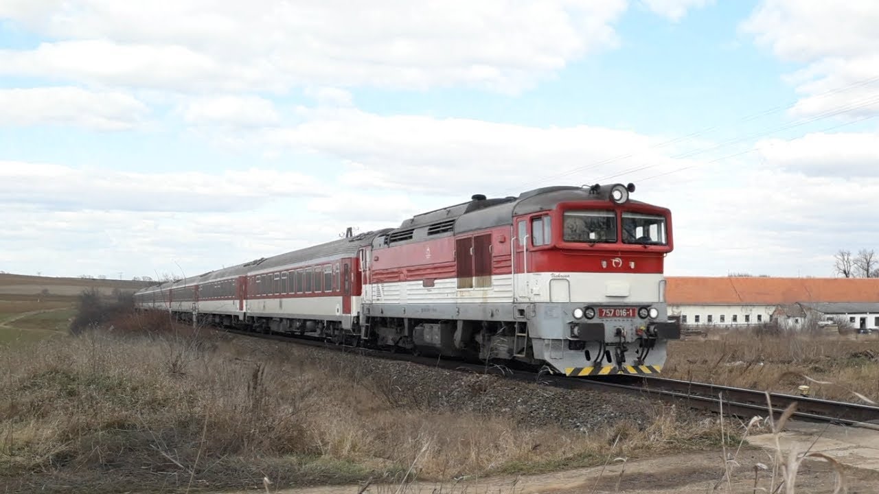 REX 1724/HDV 757/Kamanová