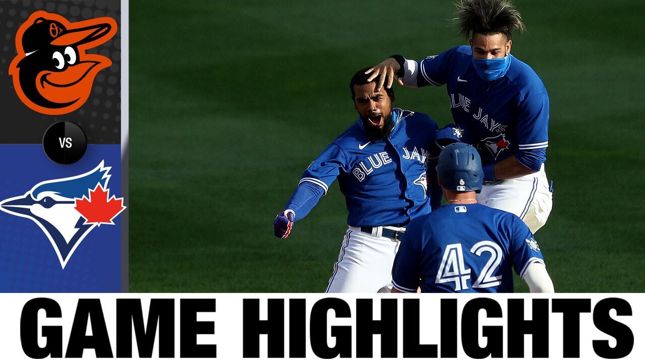 Hernandez hits walk-off single as Blue Jays outlast Royals in extra-inning  thriller