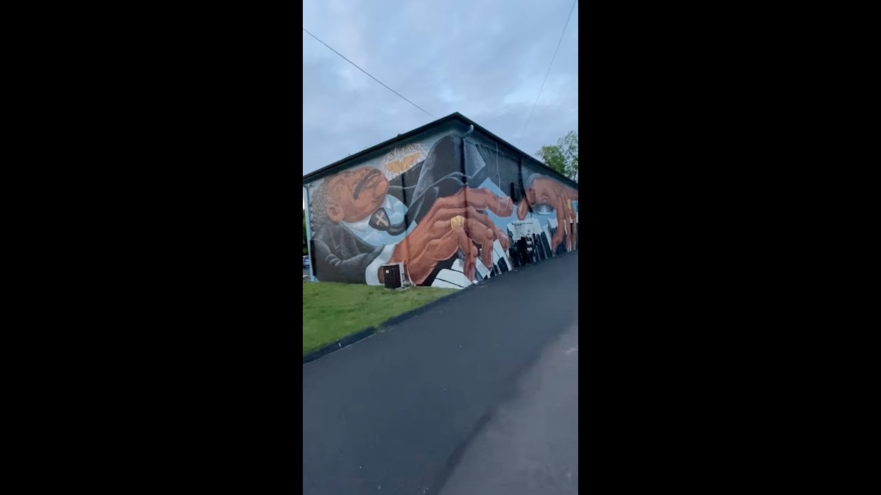 Boone Mural Music played by Bob Ault on BB Piano