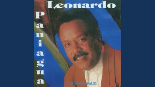 Video thumbnail of "Leonardo Paniagua - Querida"