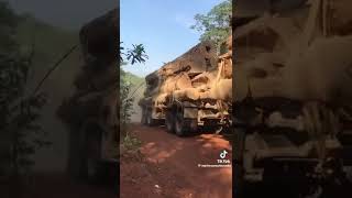 3344 subindo no veneno semi automático. Botando marca na subida com julieta. Pra chofe bom
