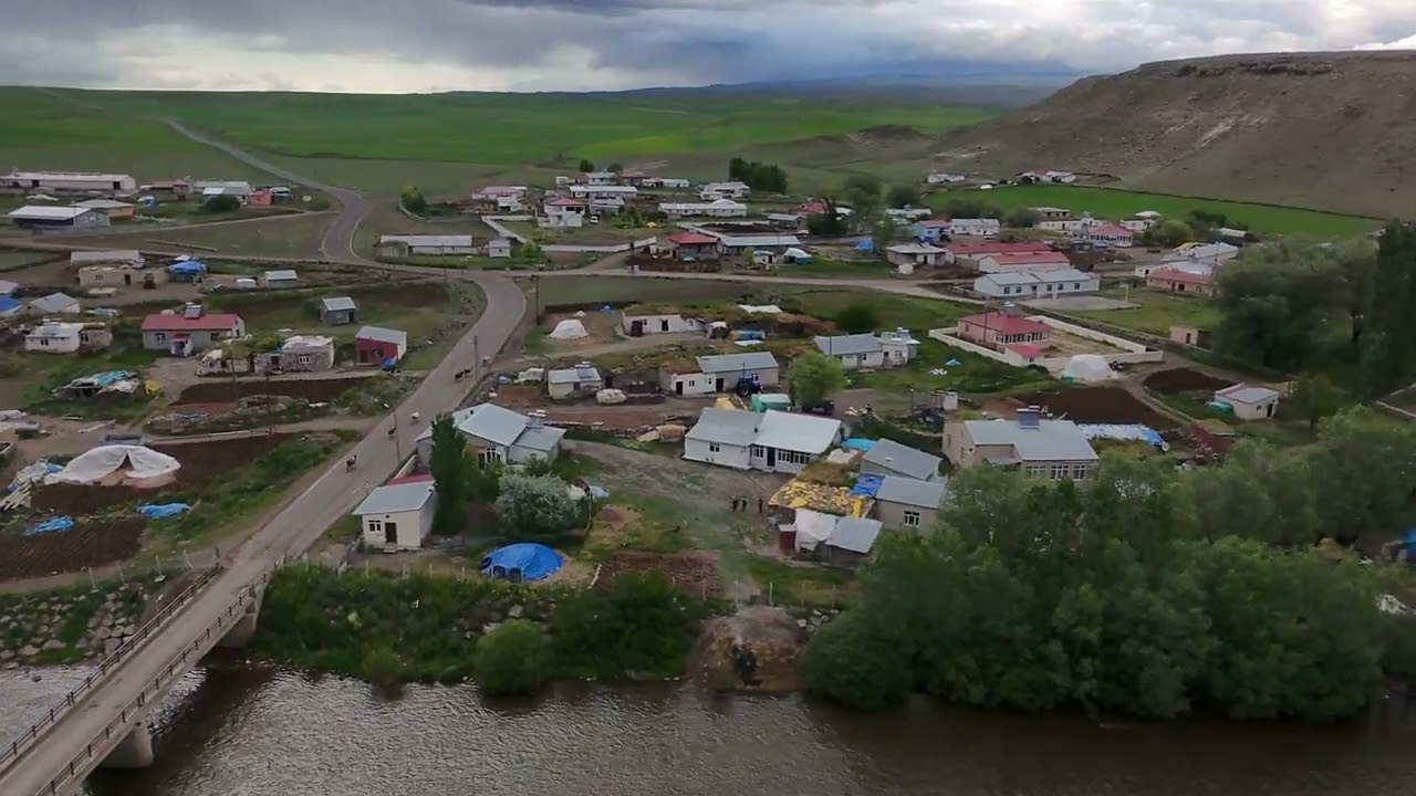 “Drone ile Köy Üstünden Muhteşem Görüntüler! 🚁🌄