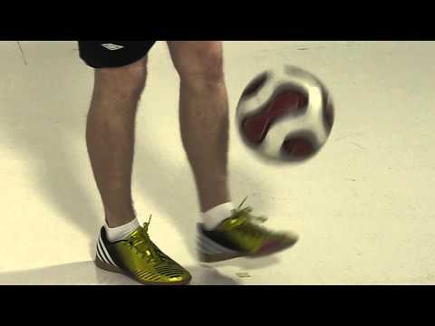 Video: Kuinka Oppia Tekemään Heijastuksia Jalkapallossa