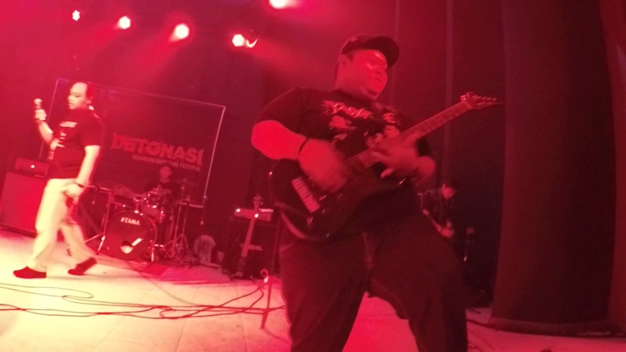 [stonedzombies] Corrupshit, Live at Detonasi "Semarang Grindcore Festival 2017" (Part 2)