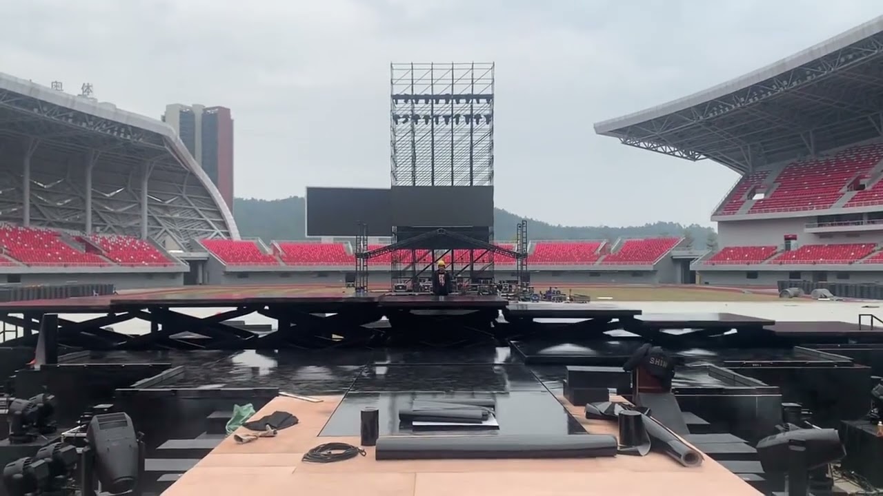 Rigid Chain Stage Lifting Platform Units layout