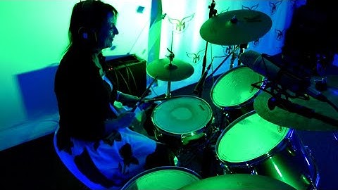 Elvis Presley - Jailhouse Rock [DRUM COVER] Linda Glanville