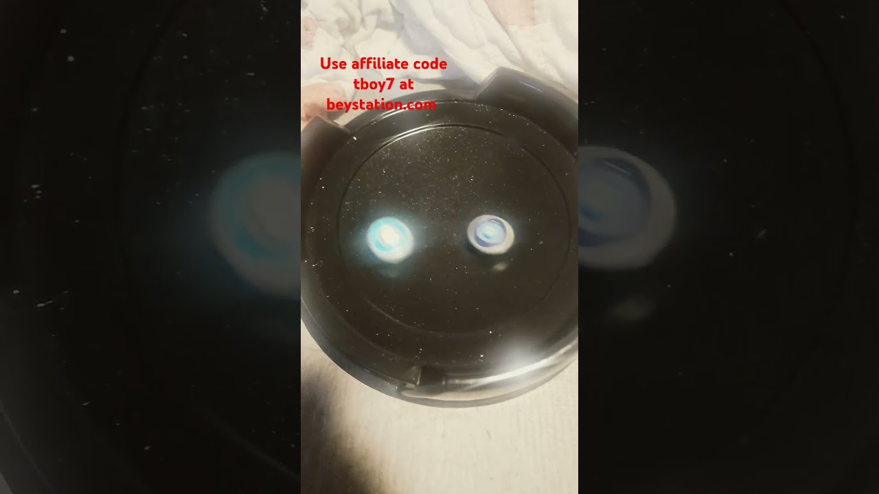 Beyblade rock leone vs storm aquario  