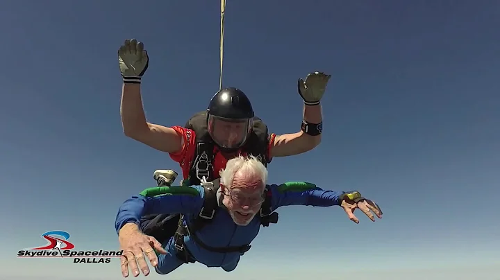 Ron Rutledge skydive for his 75th birthday! Skydiv...