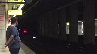 110/11/7日561次莒光號和116次PP自強號板橋進站