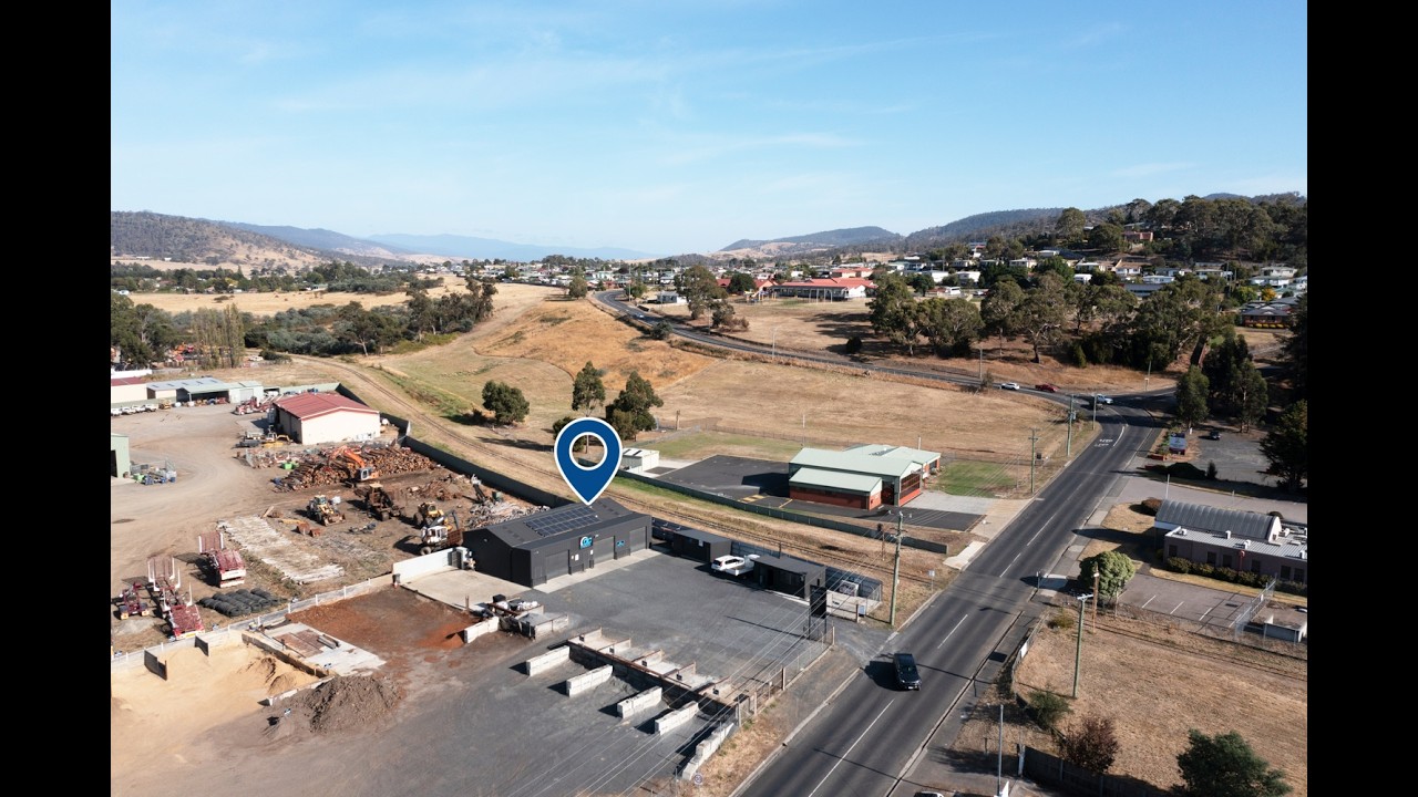 Roberts Real Estate Tasmania - 4 Back River Road, New Norfolk