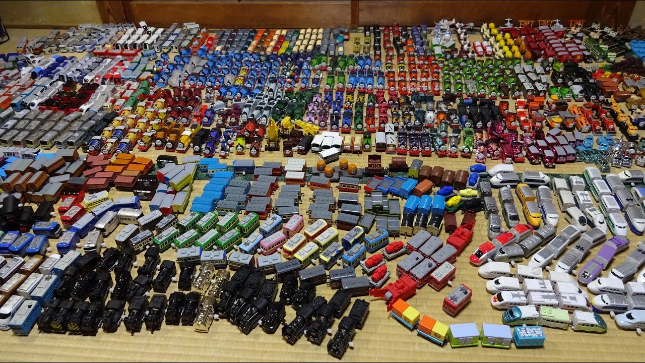 カプセルプラレール 所有車両を全部ならべてみた。きかんしゃトーマス