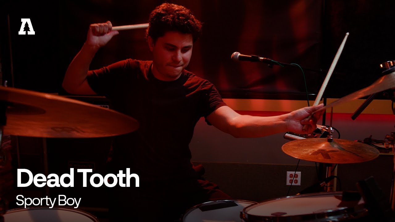 Dead Tooth - Sporty Boy | Audiotree Live