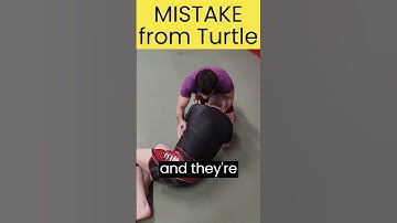 BJJ BEGINNER MISTAKE 😧 from TURTLE #bjj #grappling #jiujitsu