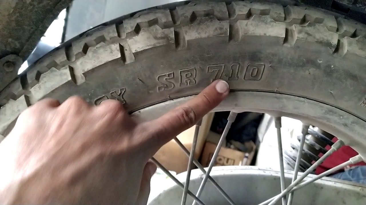 | GOLDEN BOY | SR 710 | Tubeless Tyre | 3.50 - 18 | SUZUKI | GS150 |