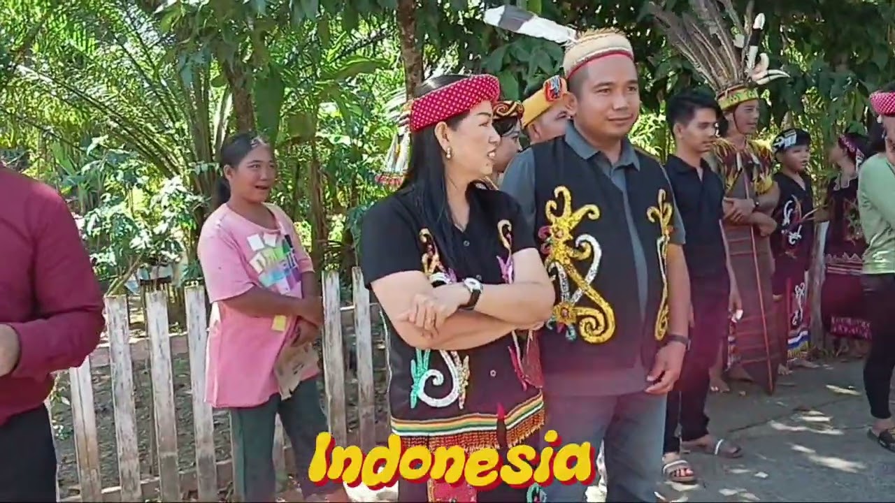 Pernikahan Adat Dayak ,Dayak Kayan mendalam Kapuas Hulu...#myfamily