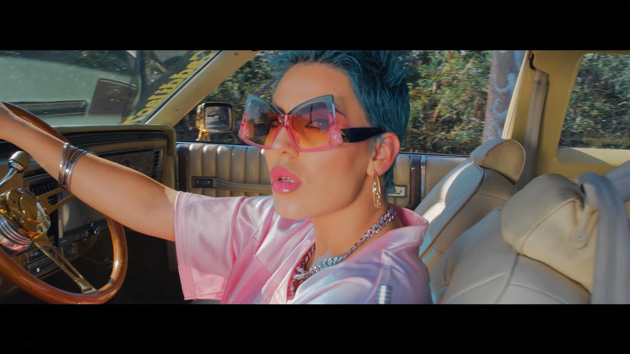 Genevive Unseen - Who's That Girl (Official Music Video)