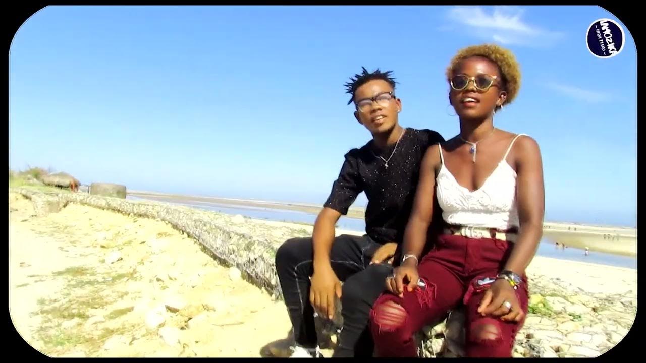 Anal katta kokrakli porno yulduzlar