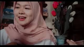 Story wa || gitaran cewek hijab cantik