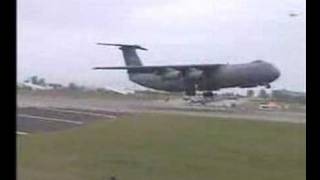 Lockheed C-141 Starlifter Take Off