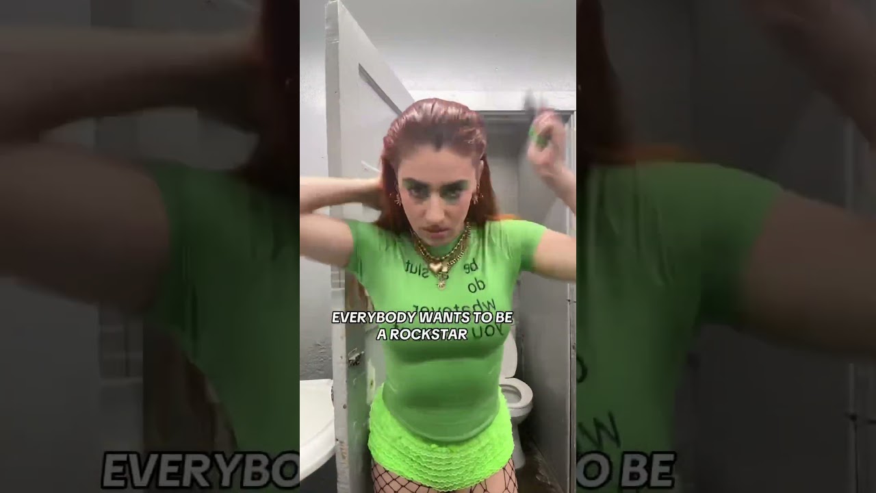 EVERYBODY WANTS TO BE A ROCKSTAR 