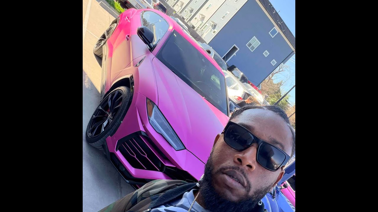 Stackztootrill live at the car show in Houston : Johnny Dang Slim thug pulled up