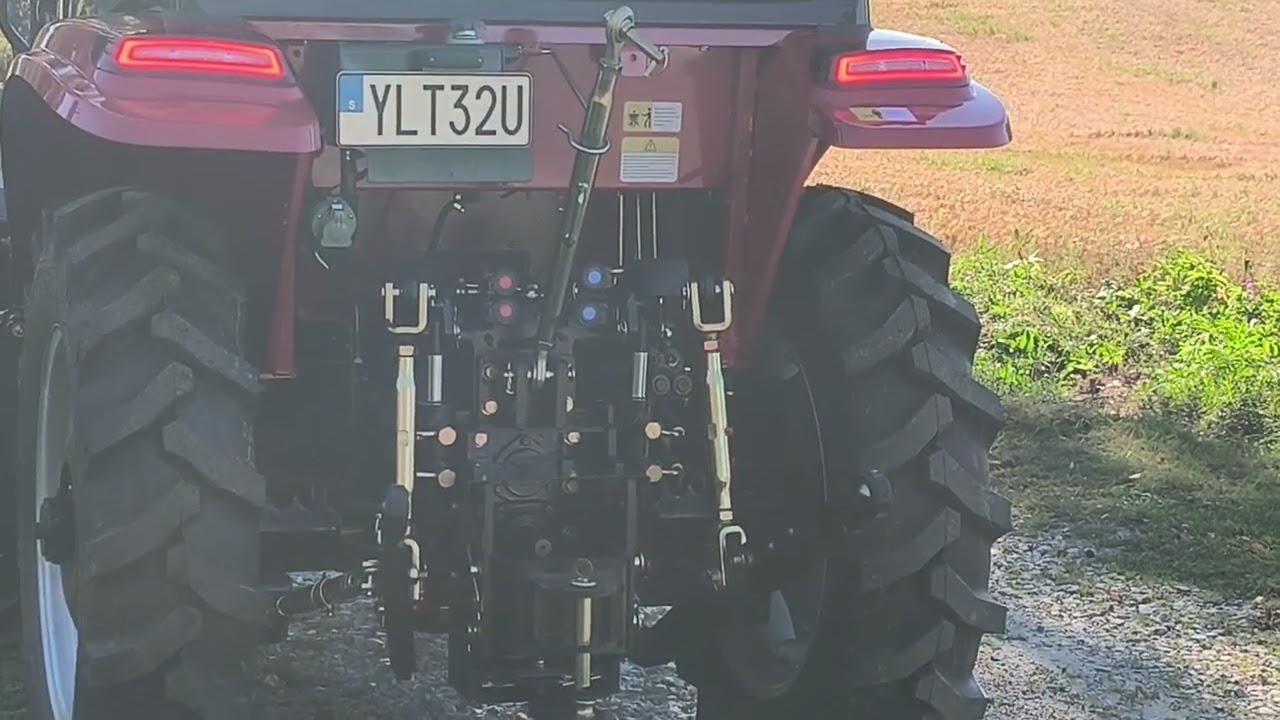 Traktor med lastare Gårdstrac 254 4WD