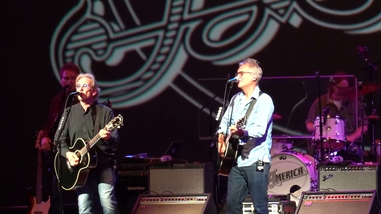 America Live 2022 🡆 You Can Do Magic 🡄 Apr 15 ⬘ Houston, TX