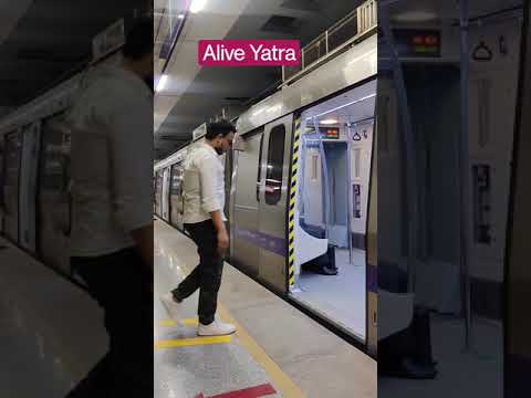 Video: Jama masjid metro?