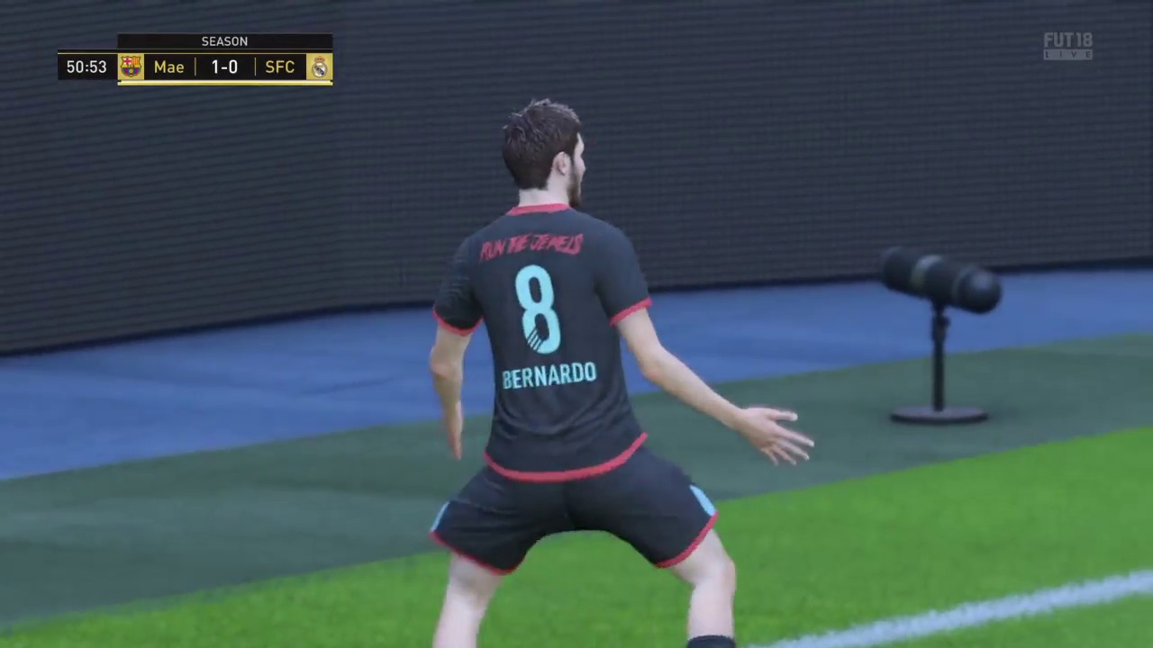 FIFA 18- Crazy Goal by Bernardo Silva