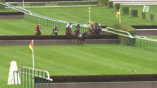 Vidéo de la course PMU PRIX D'ESSAI DES POULICHES (PELOTON A)