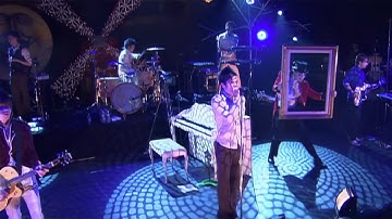 Panic! At The Disco - The Only Difference Between Martyrdom... (LIVE IN DENVER)