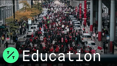 Chicago Teachers Agree to Tentative Agreement But Strike Goes On