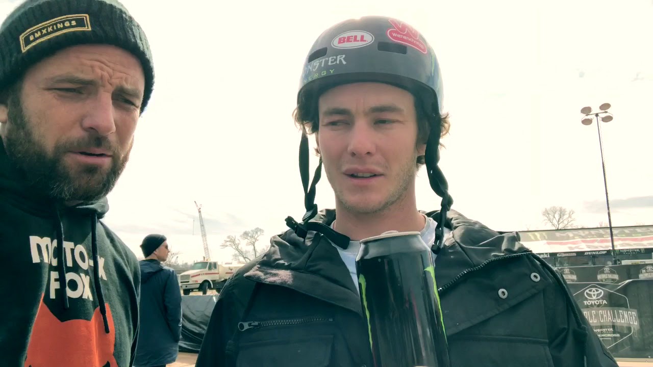 HANGIN w LAVS 40 Andy Buckworth @andybuckworth