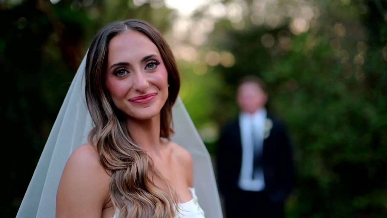 Jolie + Drew | A Thoughtfully Designed March Wedding at the UL Alumni Center