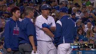 MIA@LAD: Ryu is hit by a pitch in the batter's box