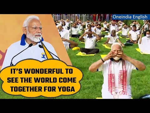 PM Modi leads International Yoga Day event at the UN HQ in New York | Watch | Oneindia News