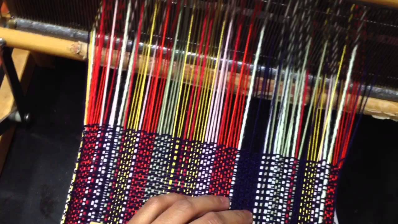 My New Floor Loom Weaving Draft 4 Harness And 6 Treadles Youtube