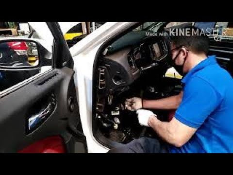 DODGE CHARGER A/C EVAPORATOR LEAK AND DASHBOARD REMOVAL - YouTube