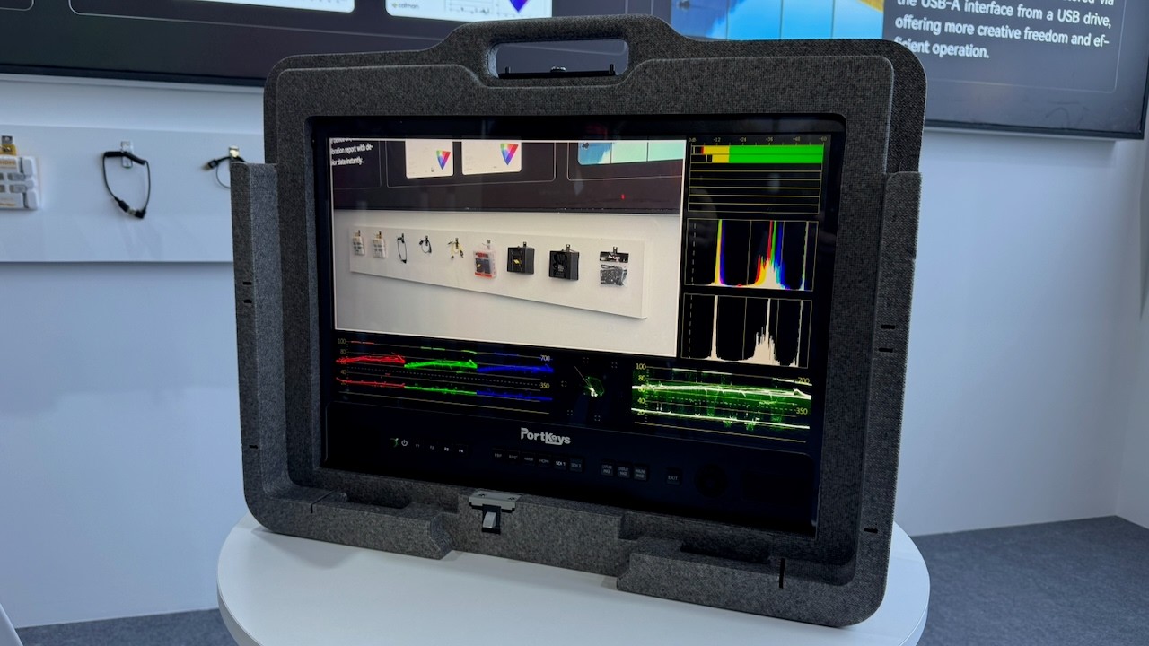 Portkeys MT22DS II Heavy-Duty 21.5-inch Production Monitor First