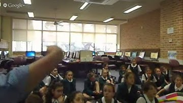 Teaching Scratch: Using computational thinking ideas